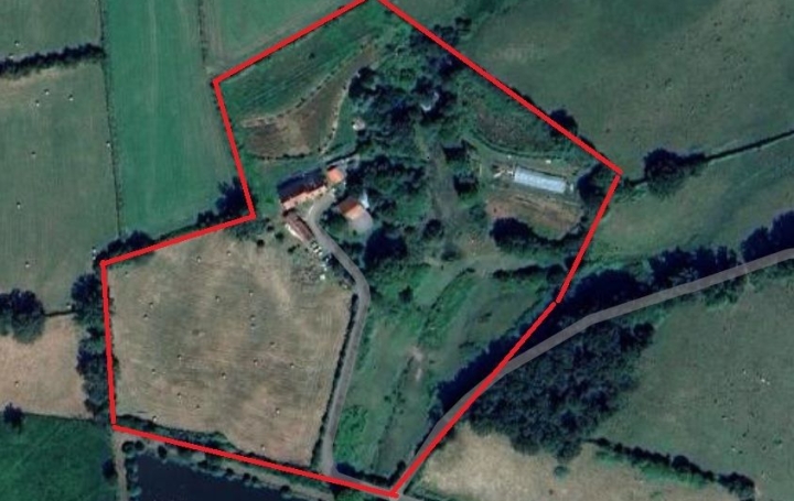 Propriété SAINT-MARIEN (23600)  262 m2 225 000 € 