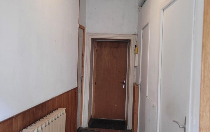 Immeuble BOUSSAC (23600)  142 m2 140 000 € 