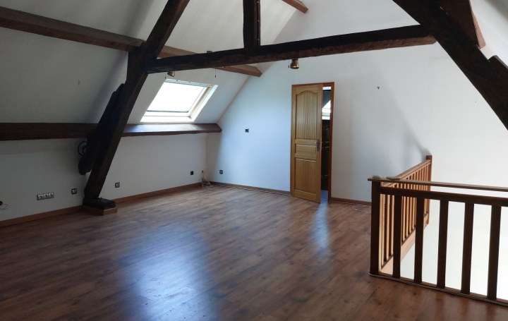 Maison SAINT-DIZIER-LES-DOMAINES (23270)  209 m2 257 000 € 