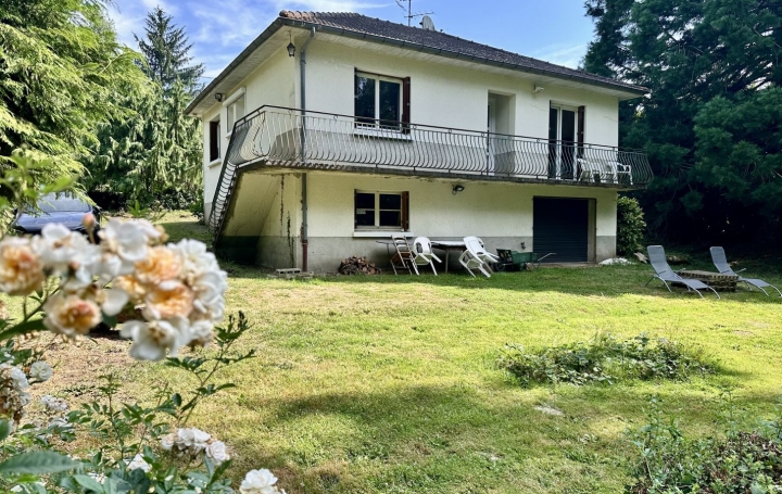 Maison SAINT-SILVAIN-BAS-LE-ROC (23600)  65 m2 160 000 € 