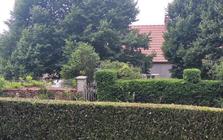 Domaine VIJON (36160)  78 m2 135 000 € 