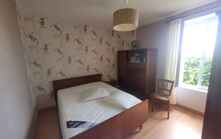 Domaine VIJON (36160)  78 m2 135 000 € 