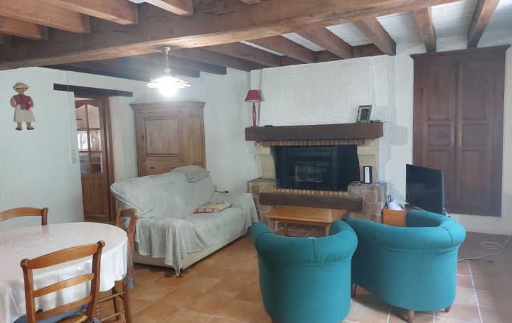 Maison de village MALLERET-BOUSSAC (23600)  132 m2 141 500 € 