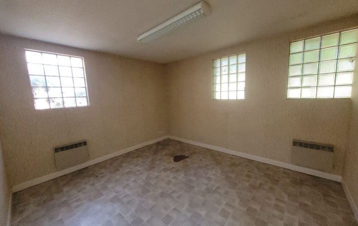 Maison PREVERANGES (18370)  76 m2 23 000 € 