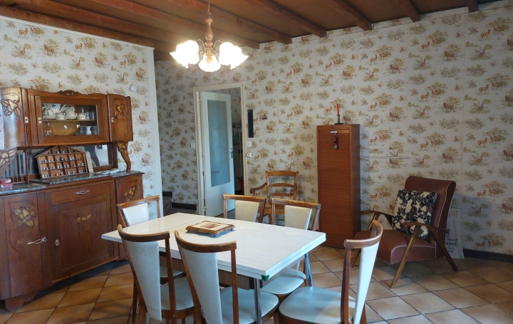 Maison de village SAINT-SILVAIN-BAS-LE-ROC (23600)  93 m2 72 000 € 