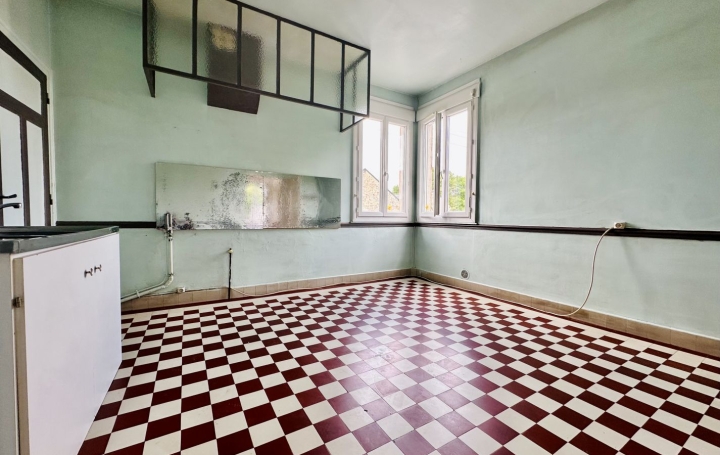 Maison BOUSSAC (23600)  90 m2 72 000 € 