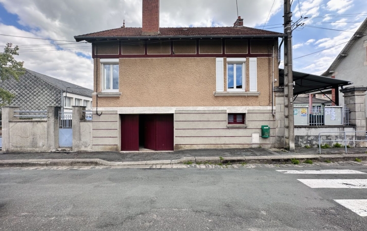 Maison BOUSSAC (23600)  90 m2 72 000 € 