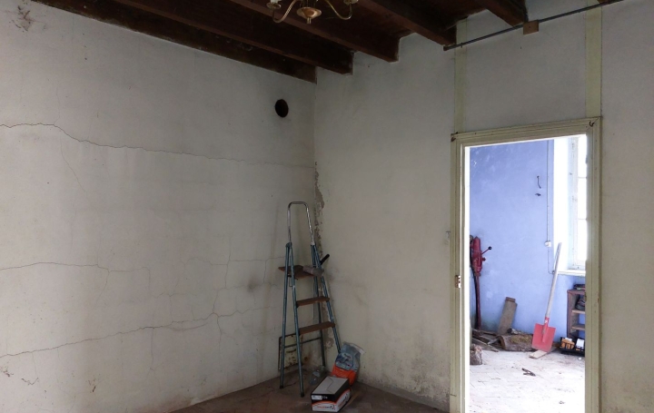 Maison AUGE (23170)  82 m2 30 000 € 