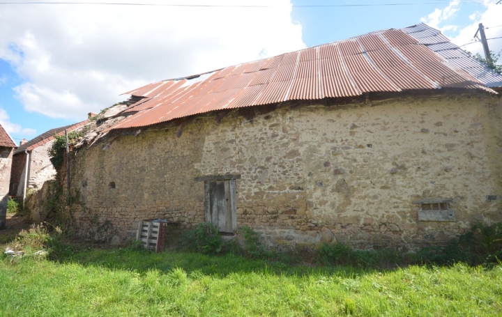 Maison SOUMANS (23600)  78 m2 19 000 € 