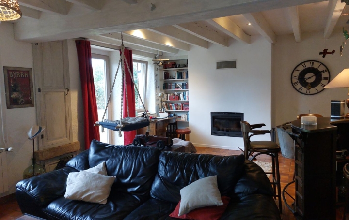 Maison de village SAINT-SAUVIER (03370)  133 m2 141 500 € 