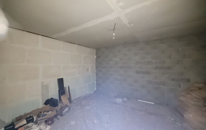 Maison SAINT-PALAIS (03370)  78 m2 66 000 € 
