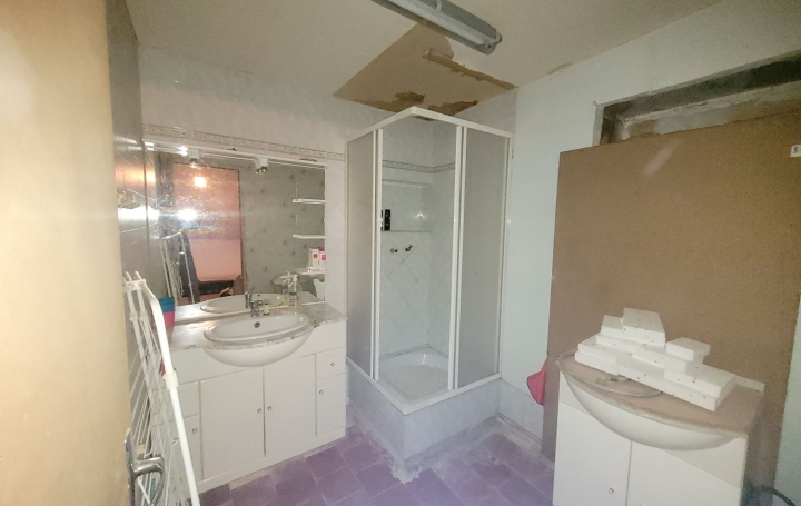 Maison SAINT-PALAIS (03370)  78 m2 66 000 € 