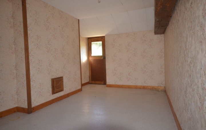 Maison TOULX-SAINTE-CROIX (23600)  136 m2 173 000 € 