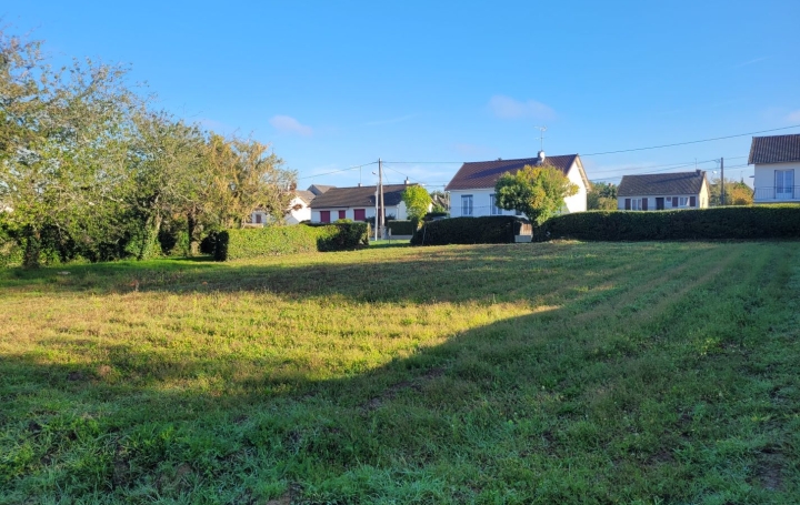 Terrain BOUSSAC (23600)   16 000 € 