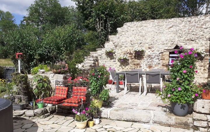 Maison de village SAINT-SILVAIN-SOUS-TOULX (23140)  177 m2 159 000 € 