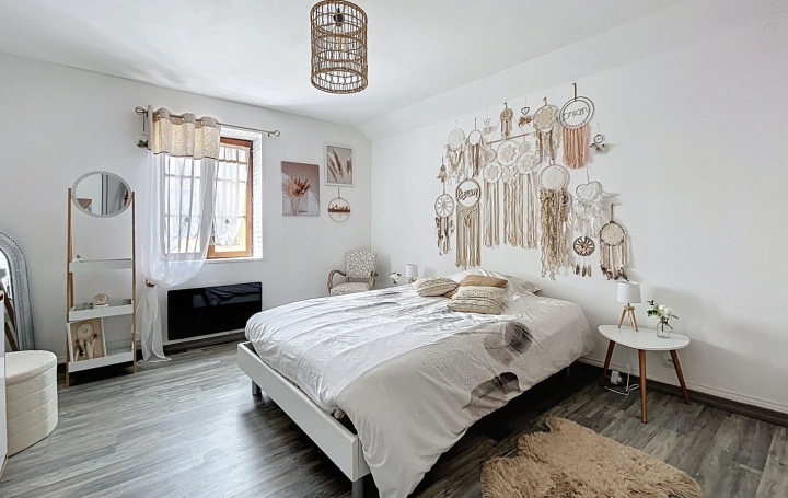 Maison BUSSIERE-SAINT-GEORGES (23600)  117 m2 115 000 € 