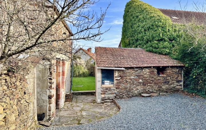 Maison SAINT-DIZIER-LES-DOMAINES (23270)  117 m2 100 000 € 