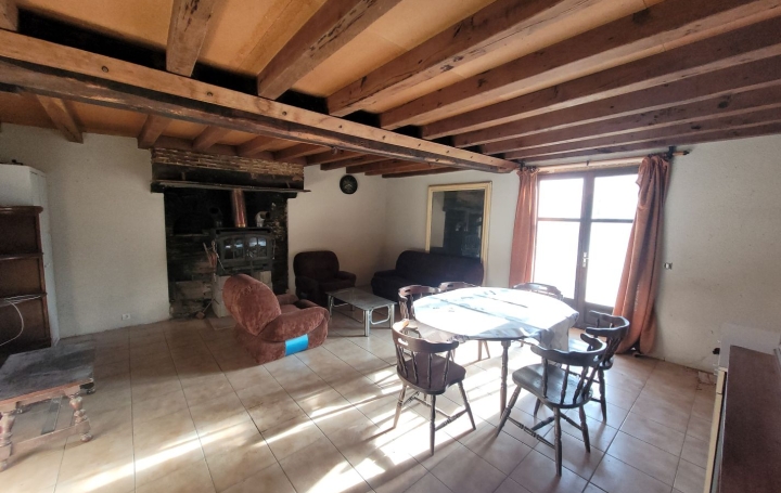 Maison VIJON (36160)  110 m2 82 000 € 