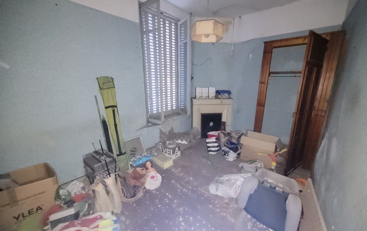 Maison BOUSSAC (23600)  175 m2 60 500 € 