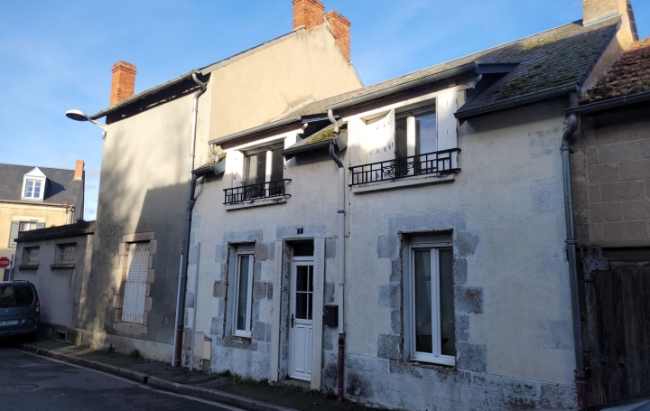 Maison BOUSSAC (23600)  175 m2 60 500 € 