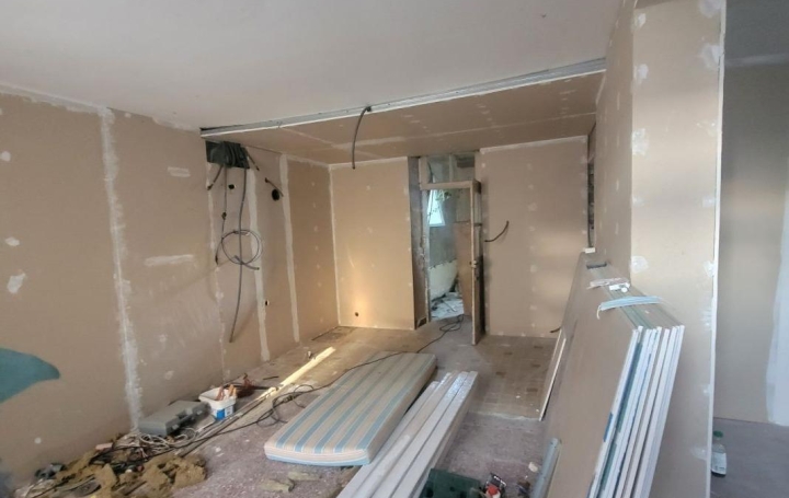 Maison BOUSSAC (23600)  175 m2 60 500 € 