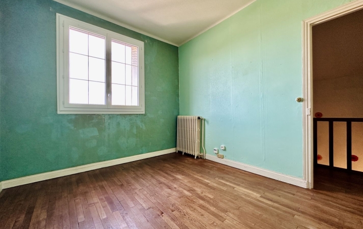 Maison de ville BOUSSAC (23600)  68 m2 89 500 € 