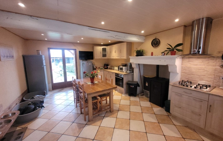 Maison MESPLES (03370)  106 m2 110 001 € 