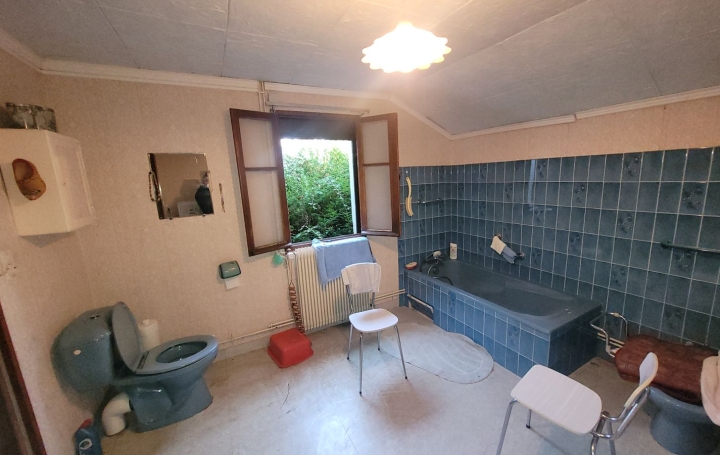 Maison SAINT-SATURNIN (18370)  101 m2 57 500 € 