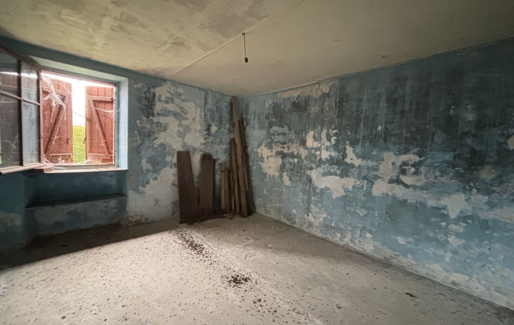 Maison TERCILLAT (23350)  95 m2 19 000 € 