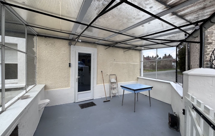 Maison de village DOMEYROT (23140)  78 m2 140 000 € 