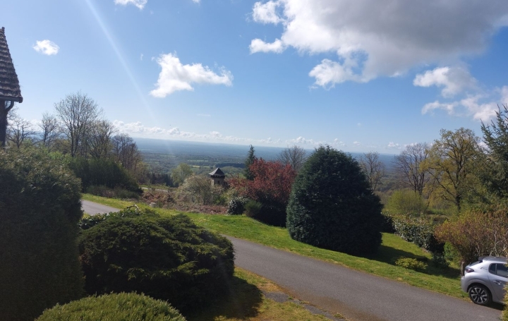 Maison TOULX-SAINTE-CROIX (23600)  118 m2 108 500 € 