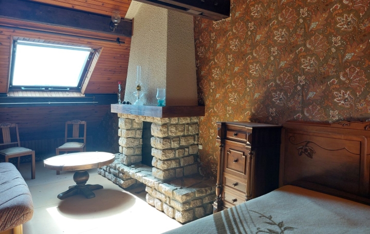 Maison TOULX-SAINTE-CROIX (23600)  118 m2 108 500 € 