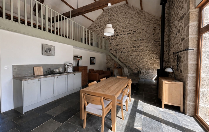 Maison CLUGNAT (23270)  220 m2 299 250 € 