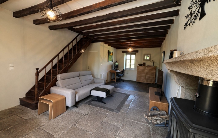 Maison CLUGNAT (23270)  220 m2 299 250 € 