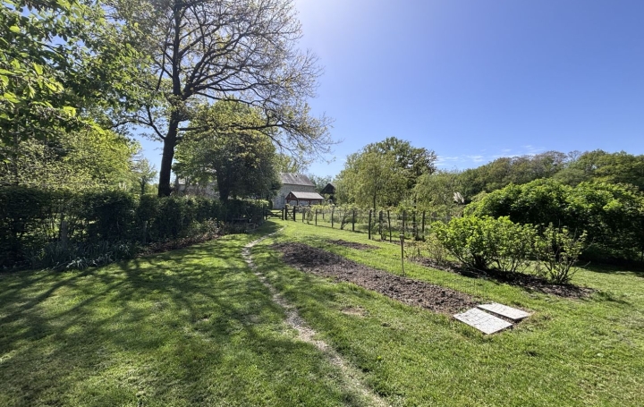 Maison CLUGNAT (23270)  220 m2 299 250 € 