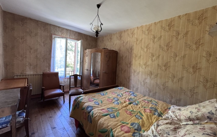 Maison SAINT-DIZIER-LES-DOMAINES (23270)  130 m2 160 000 € 