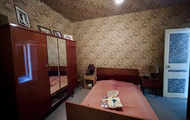 Maison LAVAUFRANCHE (23600)  151 m2 55 500 € 
