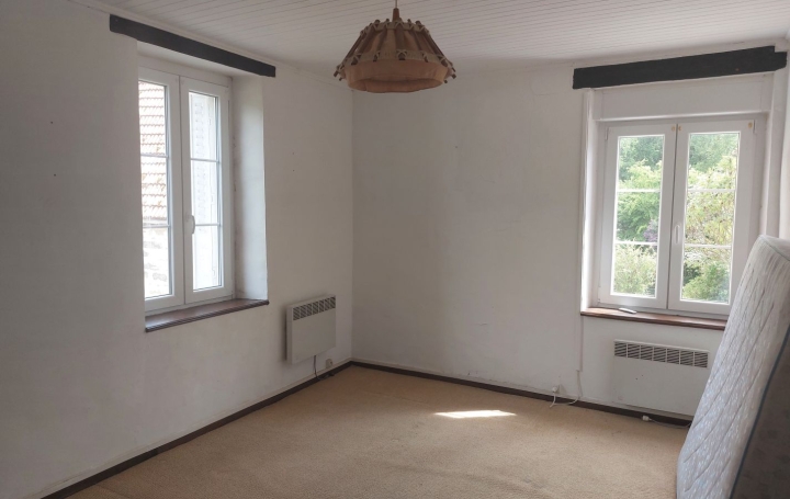 Maison TOULX-SAINTE-CROIX (23600)  115 m2 98 500 € 