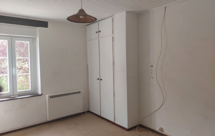 Maison TOULX-SAINTE-CROIX (23600)  115 m2 98 500 € 