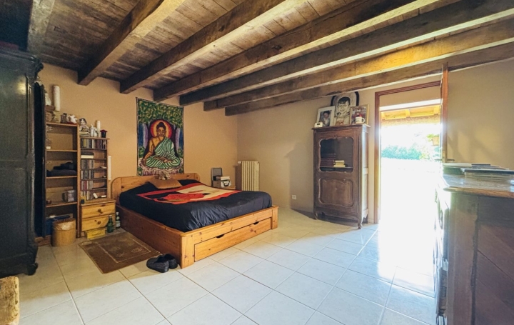 Maison de village SAINT-PRIEST-LA-MARCHE (18370)  115 m2 164 300 € 