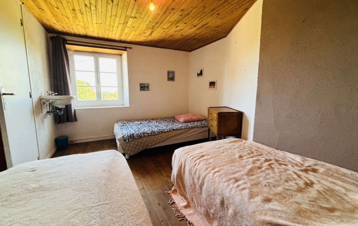 Maison de village SAINT-PIERRE-LE-BOST (23600)  55 m2 41 000 € 
