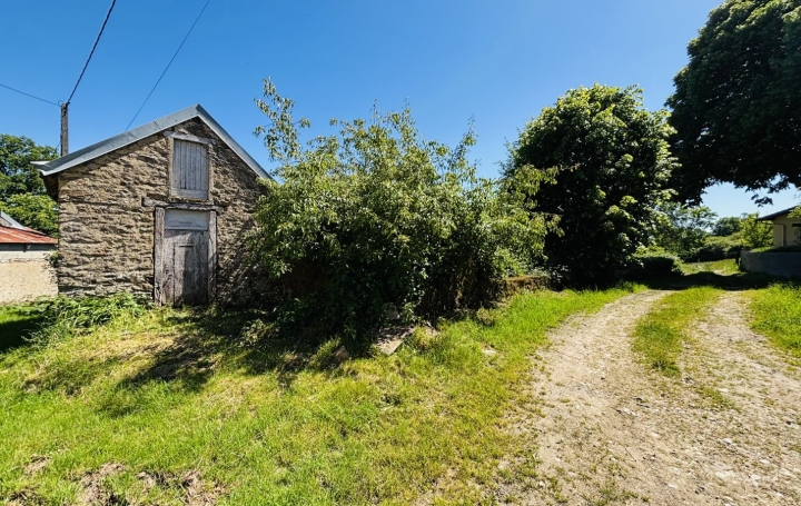 Maison de village SAINT-PIERRE-LE-BOST (23600)  55 m2 41 000 € 