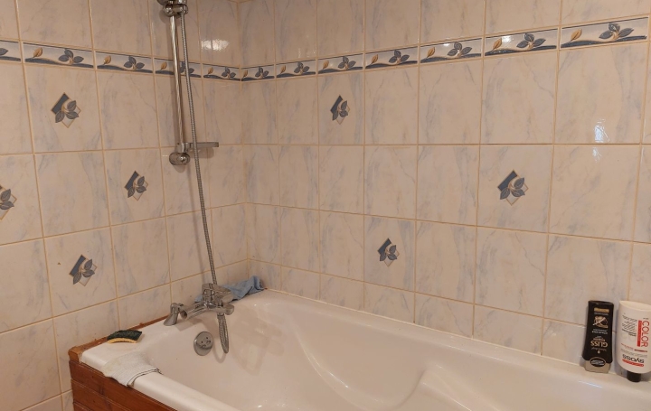 Maison CLUGNAT (23270)  163 m2 135 000 € 