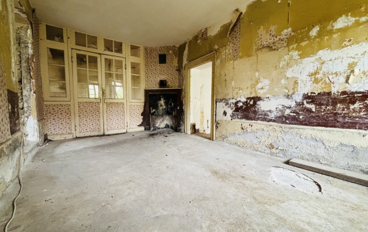 Maison de ville CLUGNAT (23270)  200 m2 50 500 € 