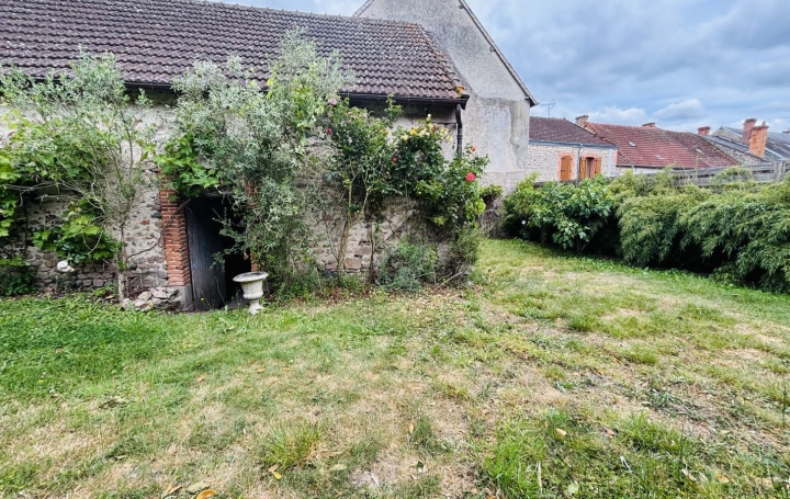Maison de ville CLUGNAT (23270)  200 m2 50 500 € 