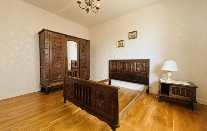 Maison BOUSSAC (23600)  167 m2 194 500 € 