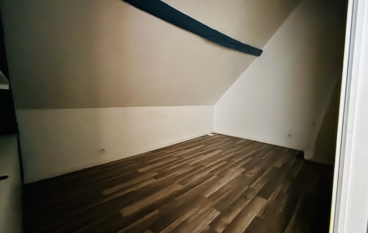 Maison BOUSSAC (23600)  55 m2 40 500 € 