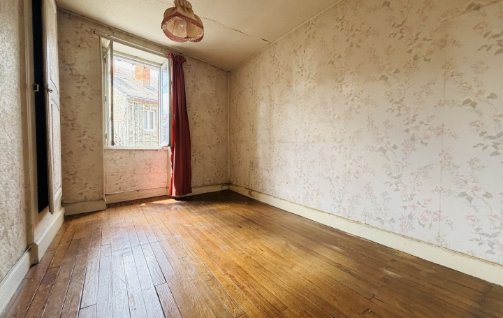 Maison de ville BOUSSAC (23600)  57 m2 26 000 € 