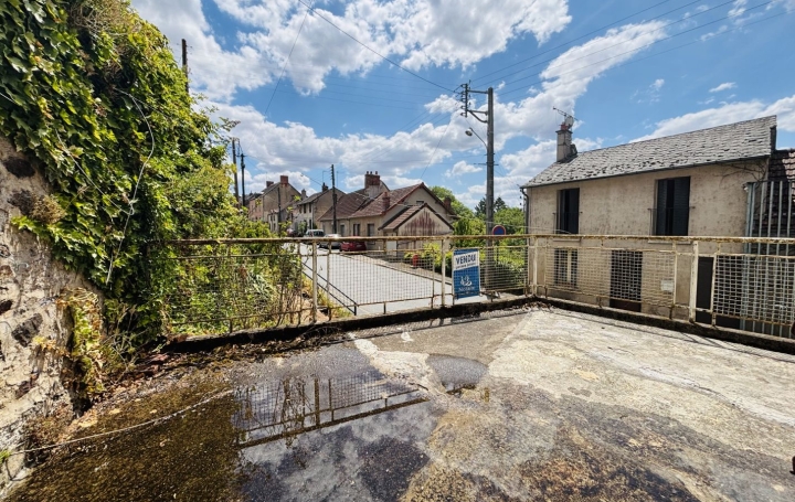 Maison de ville BOUSSAC (23600)  57 m2 26 000 € 