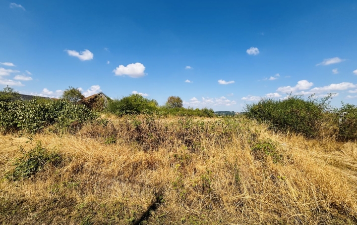 Terrain SOUMANS (23600)   19 000 € 
